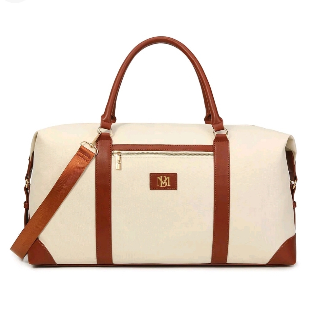 Nwt new Badgley Mischka weekender travel bag xl ret$199